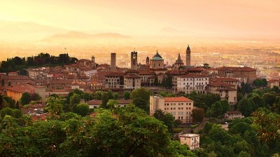 Rasaritul in Bergamo